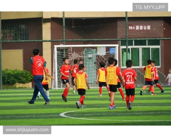 《探索全球体育趋势与发展:从竞技项目到全民健身的未来之路》