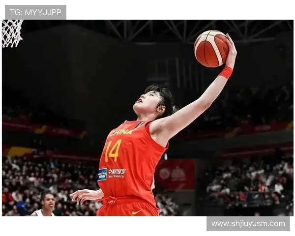 聚焦篮球明星荣耀旅程与赛场传奇故事全景解析激励未来梦想之光辉