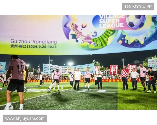 足球巨星的成长之路：从草根到世界舞台的精彩蜕变