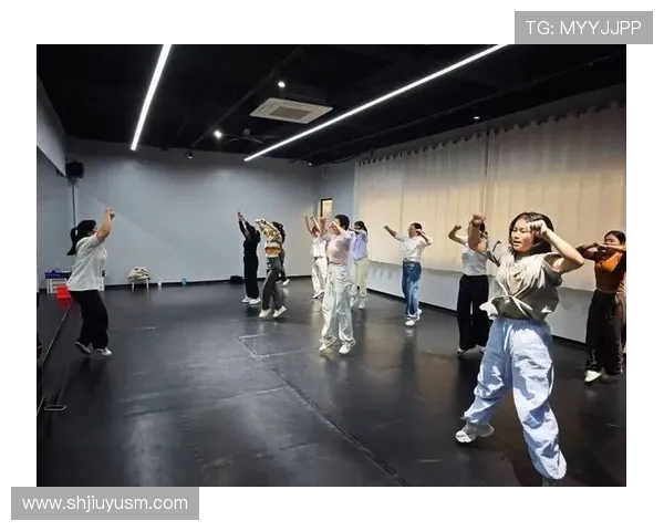 周敏独家分享街舞心得与技巧提升之道助你舞出自我风格