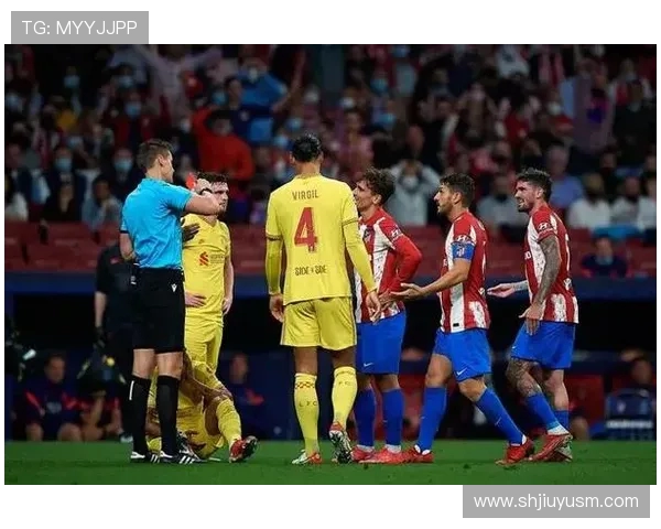 深圳篮球队与广州篮球队赛后复盘分析意识与战术的较量