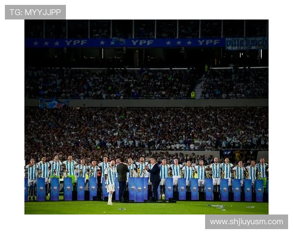 2014年阿根廷对阵香港足球友谊赛回顾与精彩瞬间分析