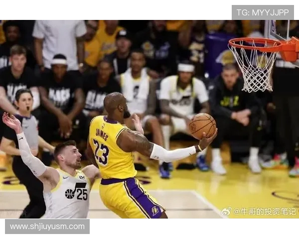 2020年湖人与爵士的激烈对决回顾与赛季精彩瞬间分析 2020年湖人与爵士的激烈对决回顾与赛季精彩瞬间分析