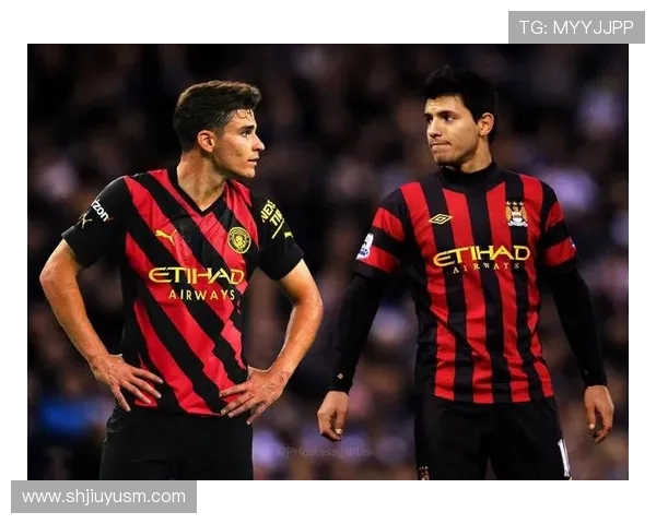 巴塞罗那与布拉格激战正酣比分悬念引发球迷热议